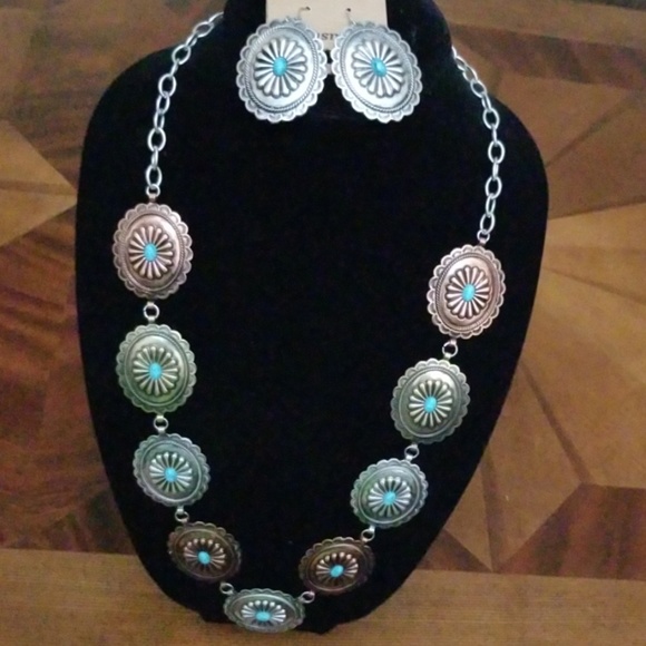 western women's jewelry